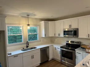 Newly renovated open floor plan - Image 4