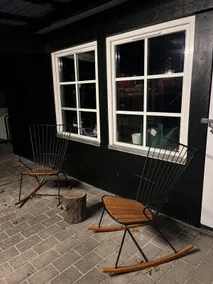 This is a totally renovated house - Image 5