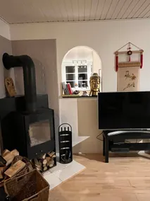 This is a totally renovated house - Image 2