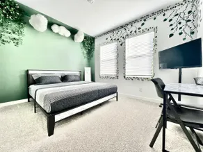 2Bd 1Bth Guest Suite ( King Beds & 43” Smart TV’s) - Image 5