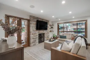 Updated Aspen Core 3/3 with AC, Pool & Hot Tub - Image 2