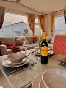 Holiday home in Durdle door with stunning Sea view - Image 2