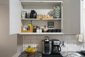 Spacious Corner Haven - Image 3
