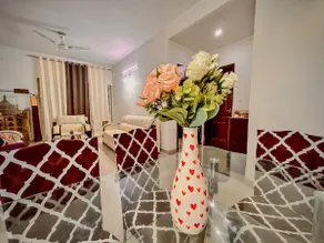 RadhaKrishna Kutir - 2BHK in Vrindavan's heart - Image 5