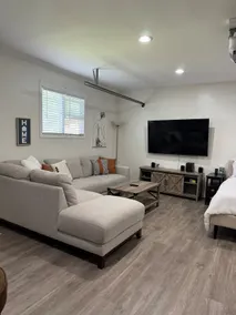 Luxe and spacious studio - Image 3