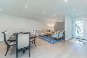 5 bedrooms 7 bed near Heartland Plaza - Image 4