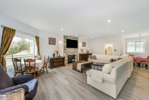 Spacious Vernon retreat home - Image 5
