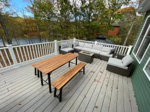 Poconos Hilltop Lakehouse: Lakefront/Spa/Sauna - Image 4