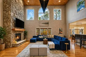 LKA Luxury Sandy Beach, Sauna, Hot Tub, Firepit - Image 2