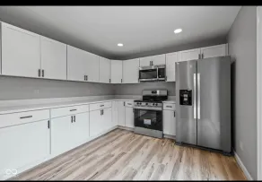 Elegant 4 beds 2 full bath house - Image 2