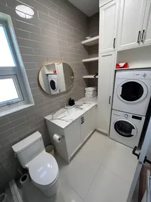 Modern Guesthouse - Image 5
