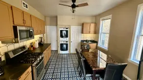 Chill 2br apartment in the RV - Image 2