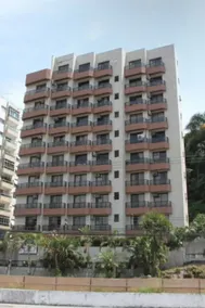 Beautiful beachfront flat with balcony and parking space - Image 4