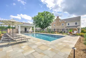 Modern Farmhouse: Pool, Hot Tub & Pickleball - Image 2