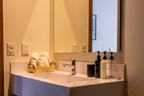 KingSize Suite in Reforma Jacuzzi & Awesome Mexico City View - Image 2