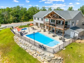 Lakeview, Hot Tub, Games, FUN! - Image 5