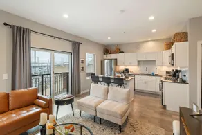 Modern Condo with Skyline View & Parking - Image 2