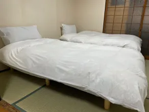 Entire house, great for a vacation, 2 stations away, great for groups and families, close to a hot spring facility - Image 2
