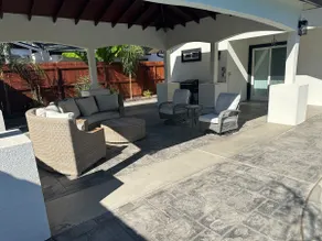 Spacious Cozy 5BR oasis’Retreat with Private Pool - Image 4