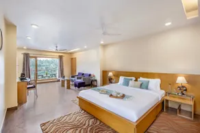 4BHK Lakeview Villa W/ Balcony, Garden and Games - Image 3