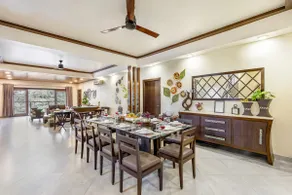 4BHK Lakeview Villa W/ Balcony, Garden and Games - Image 5
