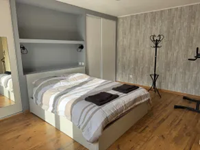 Charming townhouse - Image 3