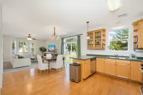 Close to Parks, Fitness & Shops | St. Paul Gem - Image 5