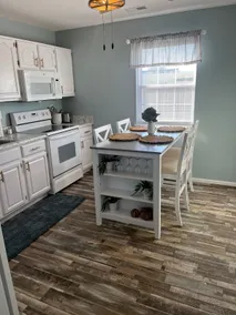 The Cozy Condo - Image 4
