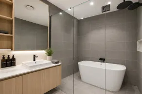The Evelyn Port Melbourne by Ready Set Stay - Image 4