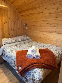 Low Wood - woodland glamping pod - Image 2