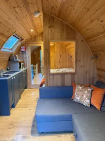 Low Wood - woodland glamping pod - Image 4