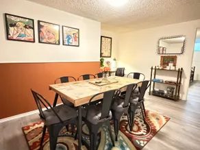 Spacious Group Home with 2 Suites - Image 2
