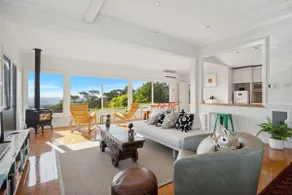 Cooee Cottage Spectacular Views Blackheath - Image 2
