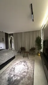 Suite with self check-in and modern design - Image 2