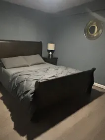 Spacious, Luxury & Cozy Apartment |Great Location - Image 2