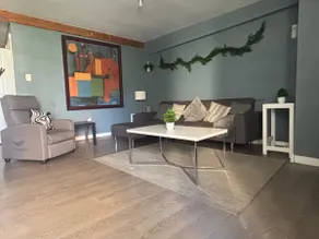 Spacious, Luxury & Cozy Apartment |Great Location - Image 4