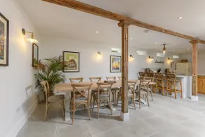 Linnels Coach House - Image 3