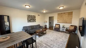 City Experience in the Heart of Downtown Berkley - Image 3
