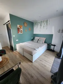 Hot Tub Option • Cozy Chalet with Garden - Image 3