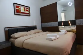Spacious apartment with Balcony and City - Image 4