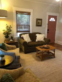 Cozy Blue Bungalow near College - Image 2