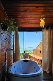 Romantic cabin with sea view, heated spa+fireplace - Image 5