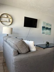 Cozy warm modern apartment - Image 2
