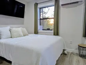 Modern, Clean Rural Apt | NWA | Private | Fire Pit - Image 3