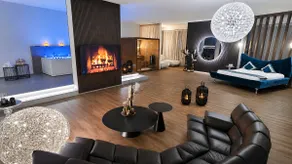 Diamond Luxury Suite, Whirlpool & finnische Sauna - Image 2