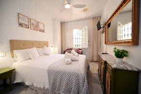 Apartment in Playa Los Locos - Torrevieja Ref 4557 - Image 3