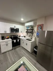 “Luxury Efficiency in San Carlos - Image 3