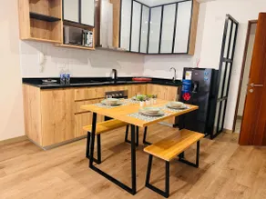 M20 - Brand New Apartment in Front of the US Embassy - Image 2