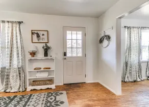Crazy Cow Farmhouse - Family Friendly Stay - Image 3