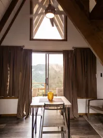 Instantes 3 Cozy Cabin Getaway - Image 2